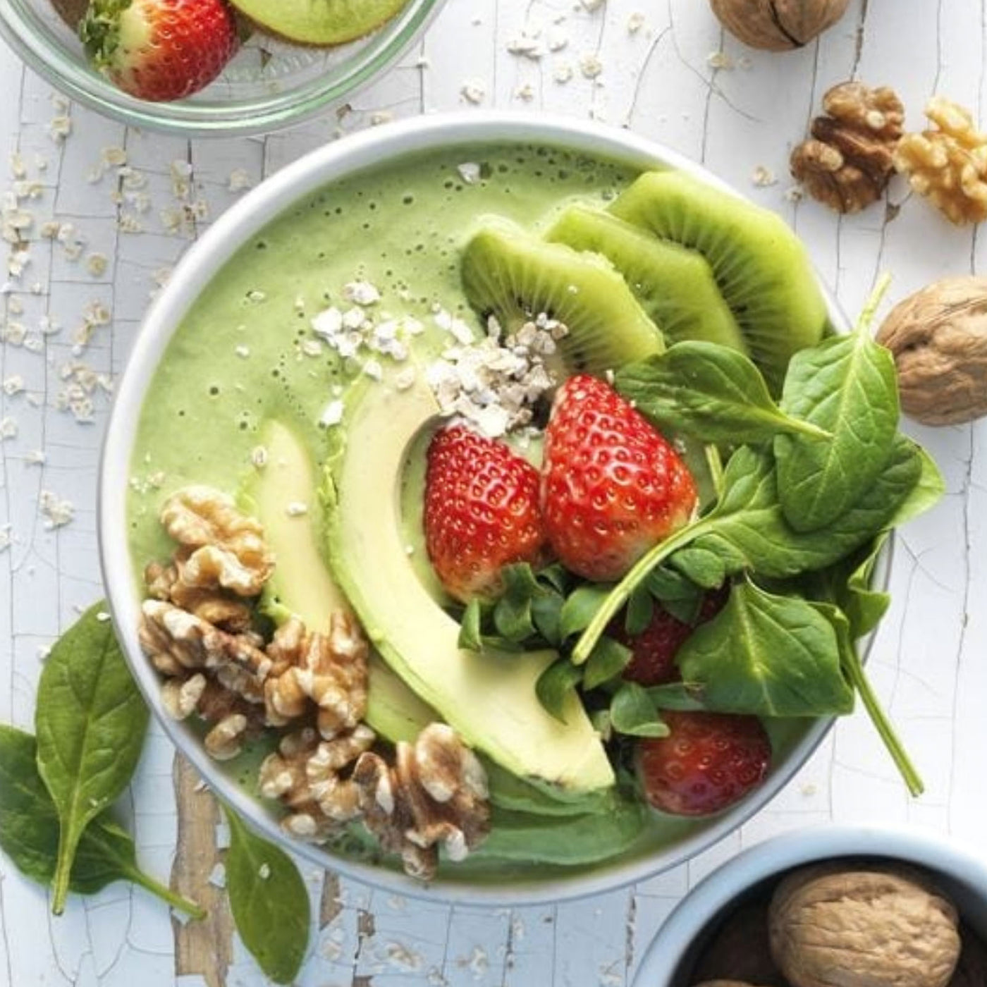 Walnut, Avocado and Fruit Smoothie Bowl